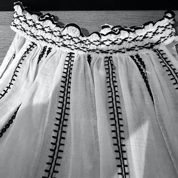 Frame NWT sleeveless party shirt - Picture 6 of 8